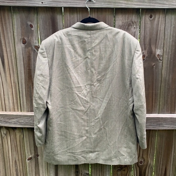 Oscar de la Renta tan single breasted jacket, size 46R - Picture 4 of 7